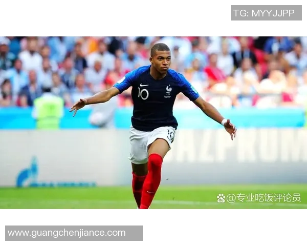 姆巴佩回应批评:我只专注于比赛 姆巴佩回应批评:我只专注于比赛