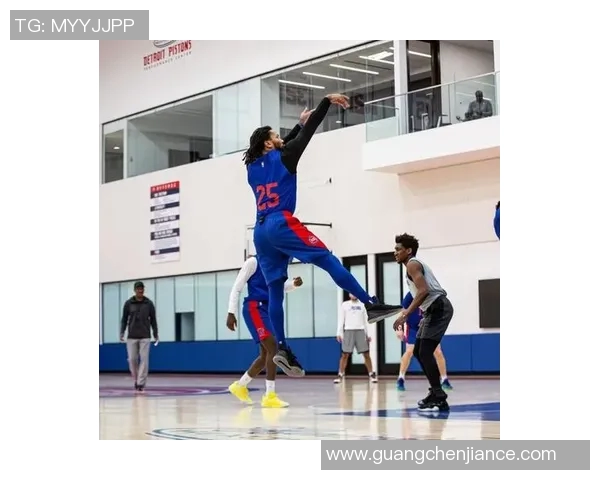 NBA球队体能管理与运动损伤预防策略及科学训练模式研究